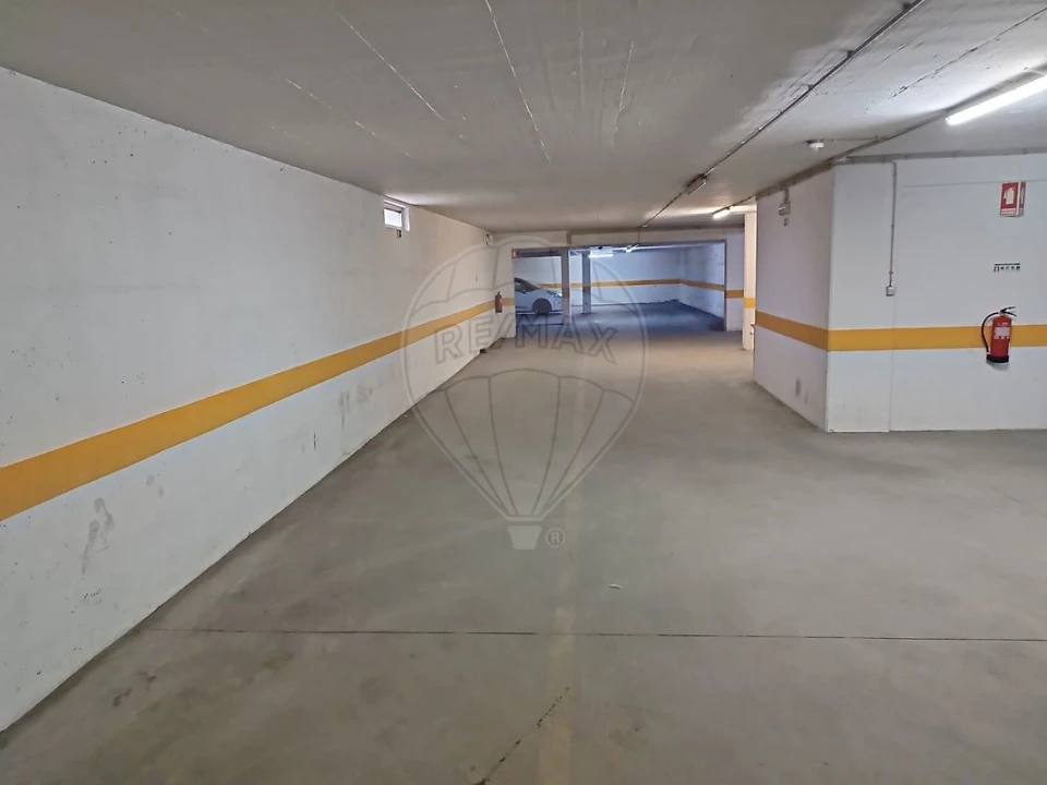 Apartamento T3 para Venda em Samora Correia Foto 2