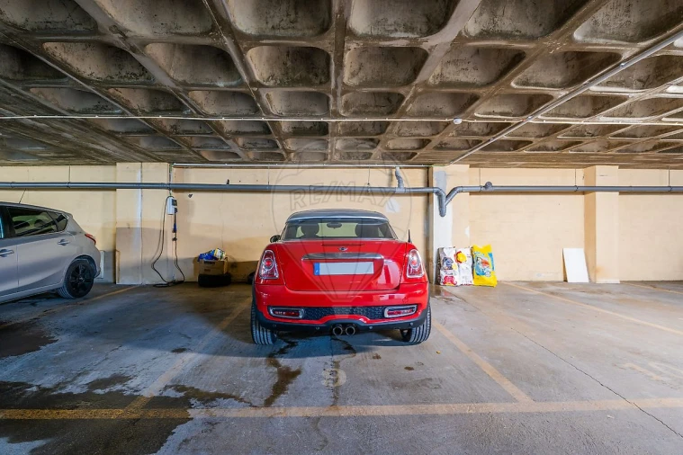 Apartamento T2 para Arrendamento em Lumiar Foto 39