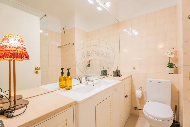 Apartamento T2 para Arrendamento em Lumiar Foto 28