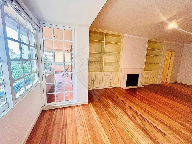 Apartamento T2 para Arrendamento em Cascais e Estoril Foto 14