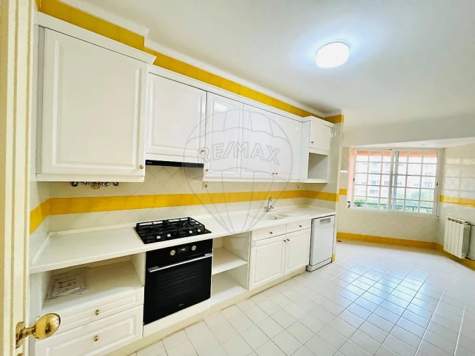 Apartamento T2 para Arrendamento em Cascais e Estoril Foto 25