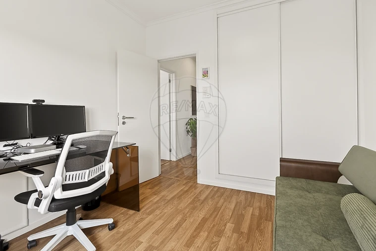 Apartamento T2 para Venda em Esmoriz Foto 15