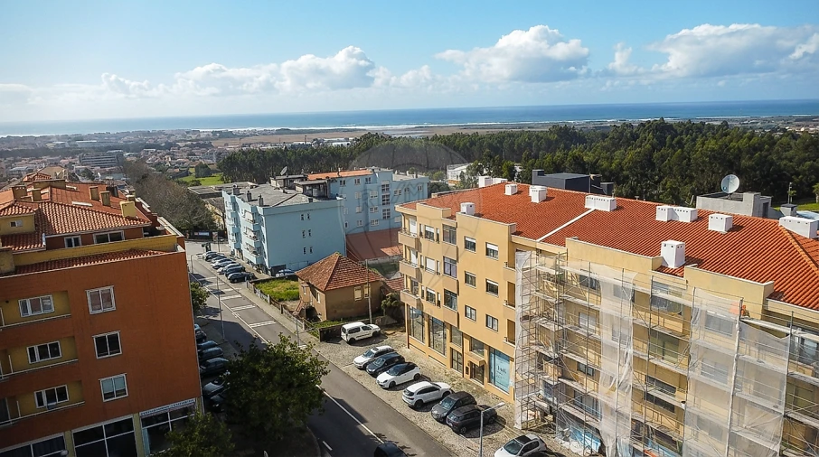 Apartamento T2 para Venda em Esmoriz Foto 25