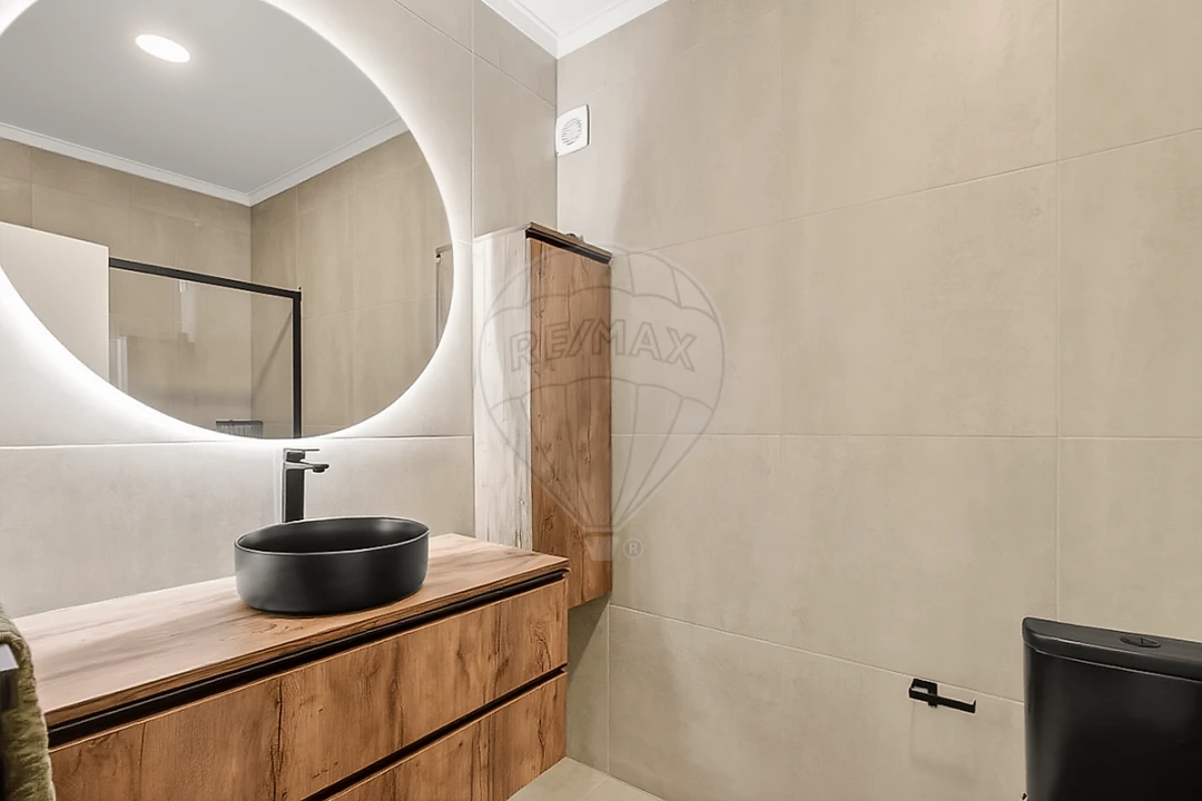 Apartamento T2 para Venda em Esmoriz Foto 27