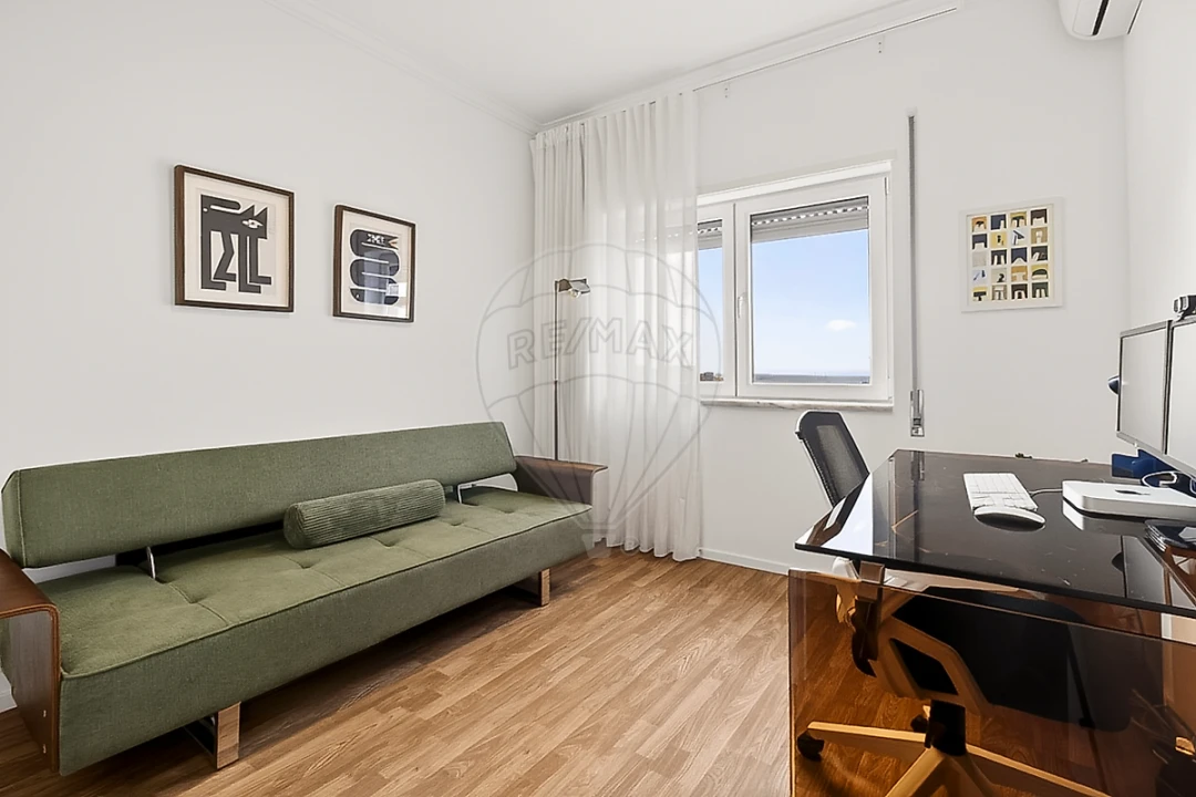 Apartamento T2 para Venda em Esmoriz Foto 14