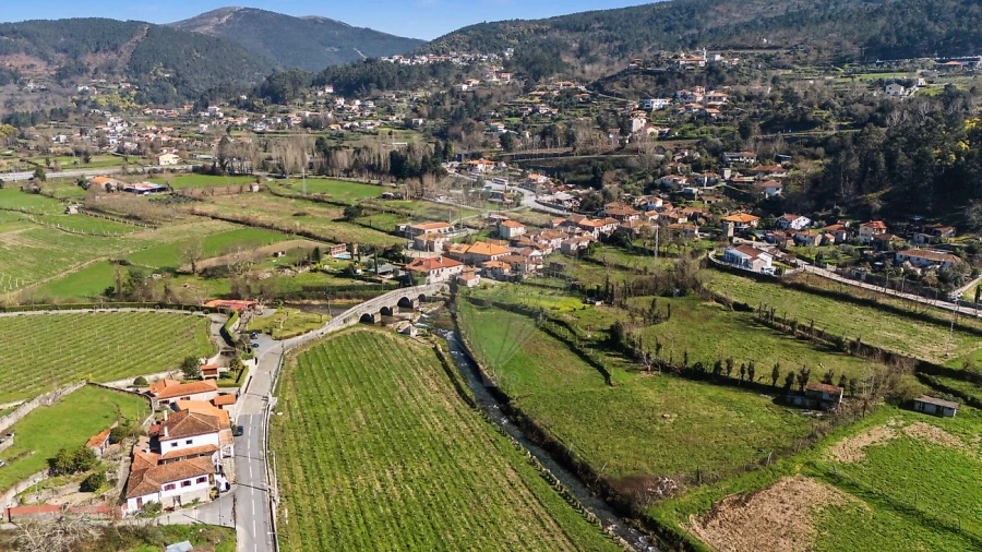 Moradia T9 para Venda em Aboadela, Sanche e Várzea Foto 29