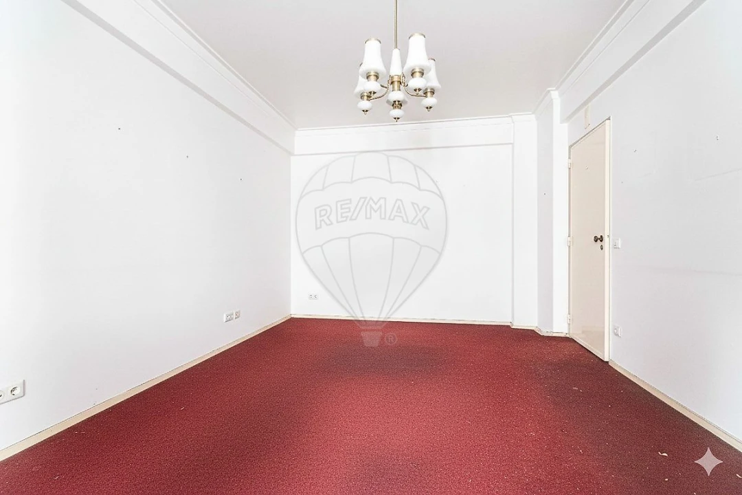 Apartamento T1 para Venda em Barcarena Foto 4