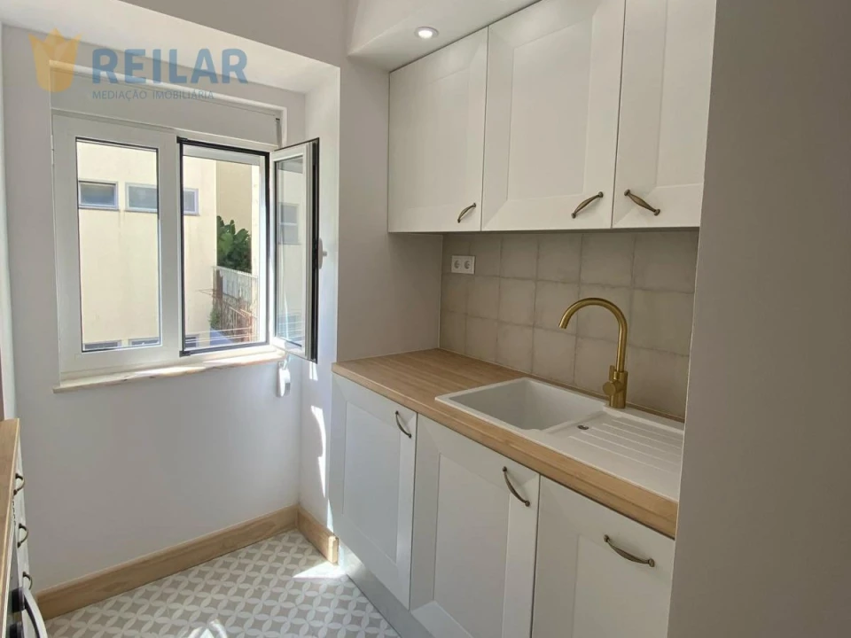 Apartamento T2 para Arrendamento em São Vicente Foto 1