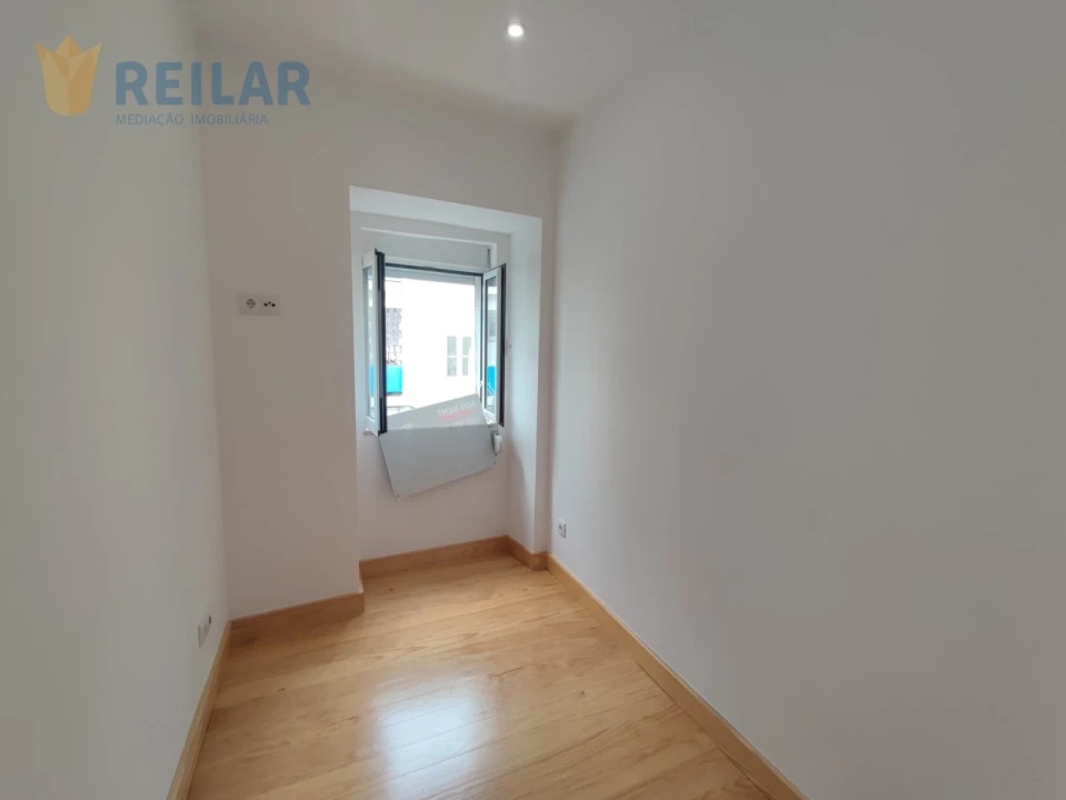 Apartamento T2 para Arrendamento em São Vicente Foto 10