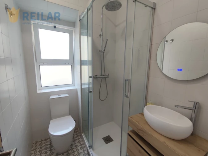 Apartamento T2 para Arrendamento em São Vicente Foto 12