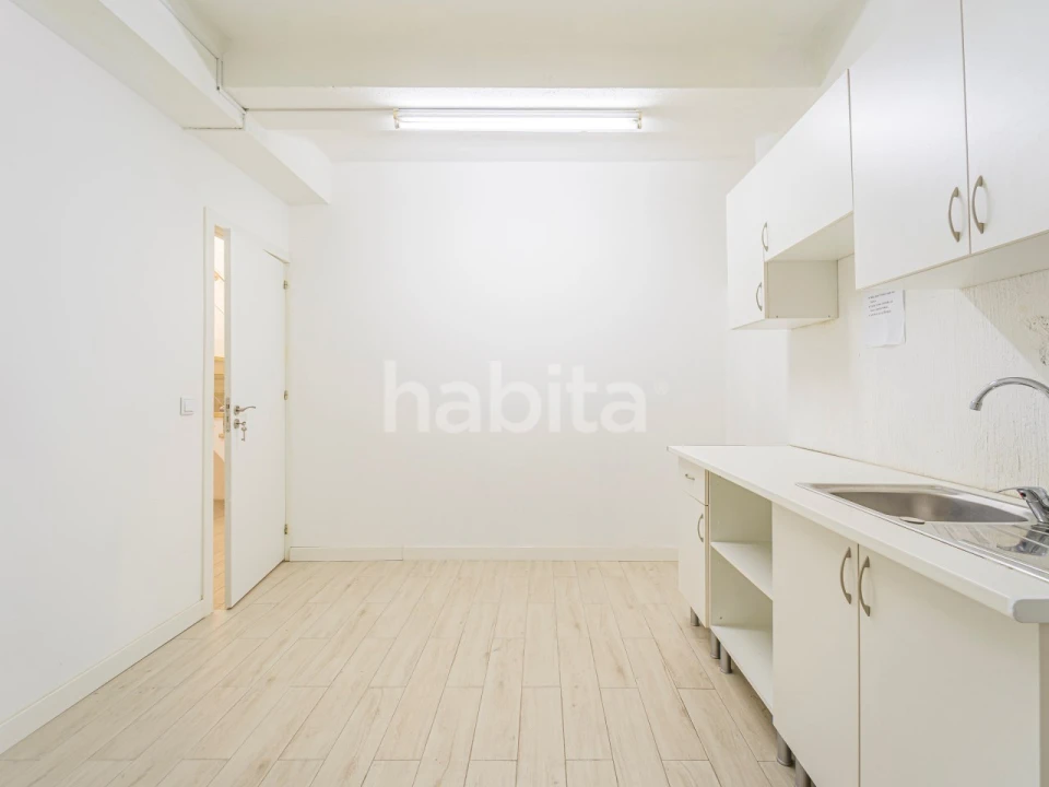 Loja para Venda em Santo António Foto 14