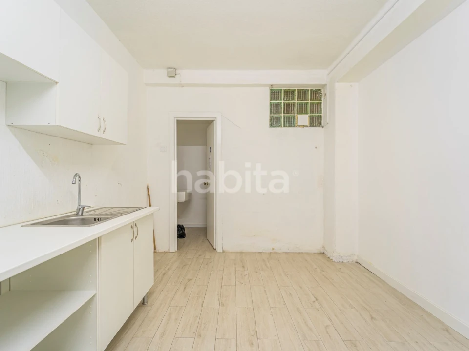 Loja para Venda em Santo António Foto 15