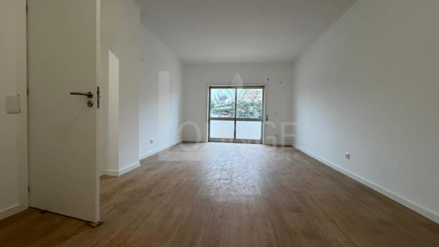 Apartamento T3 para Venda em Fânzeres e São Pedro da Cova Foto 6