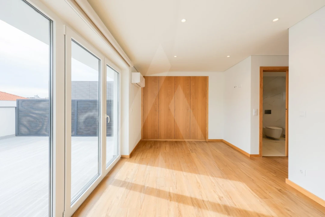 Apartamento T4 para Venda em Aradas Foto 38