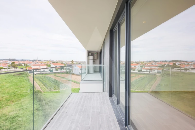 Apartamento T4 para Venda em Aradas Foto 2