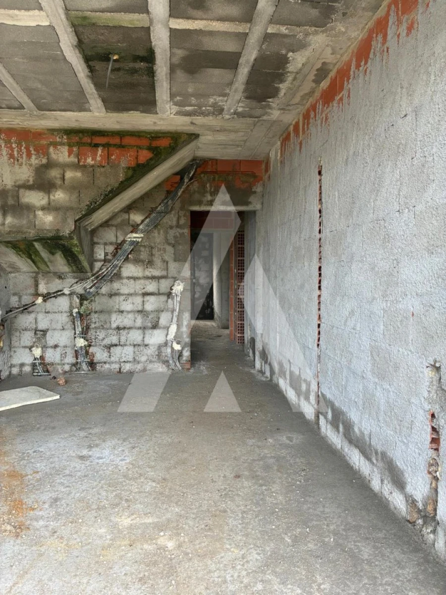 Moradia T4 para Venda em Eixo e Eirol Foto 7