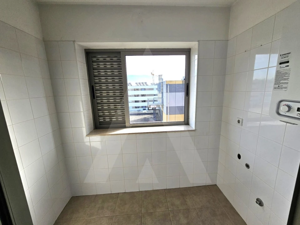 Apartamento T3 para Arrendamento em Aradas Foto 5