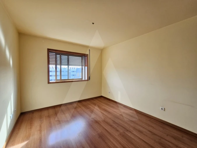 Apartamento T3 para Arrendamento em Aradas Foto 6
