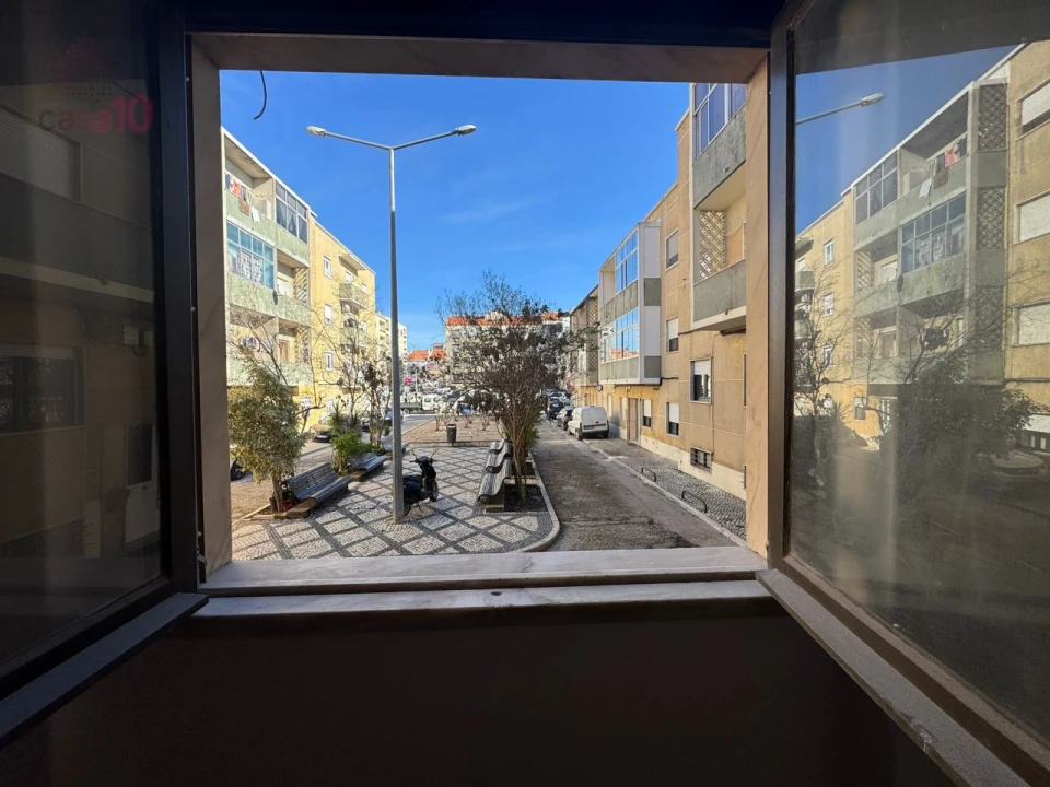 Apartamento T1 para Venda em Alcochete Foto 10