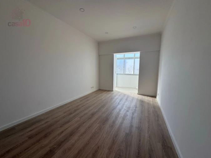 Apartamento T1 para Venda em Alcochete Foto 6