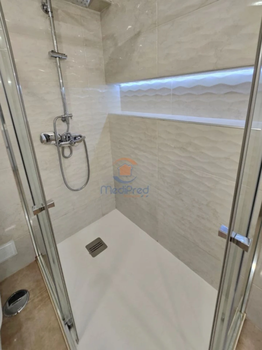 Apartamento T2 para Venda em Pontinha e Famões Foto 30