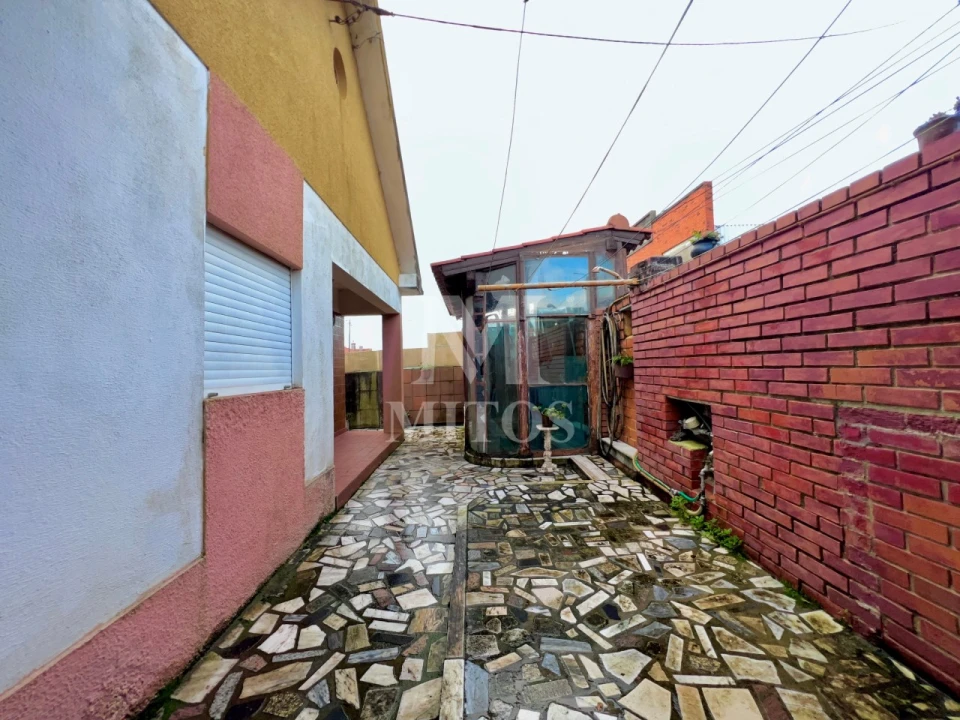 Moradia T2 para Venda em Areosa Foto 15