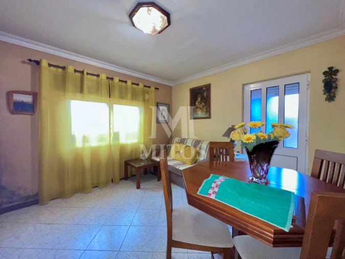 Moradia T2 para Venda em Areosa Foto 1