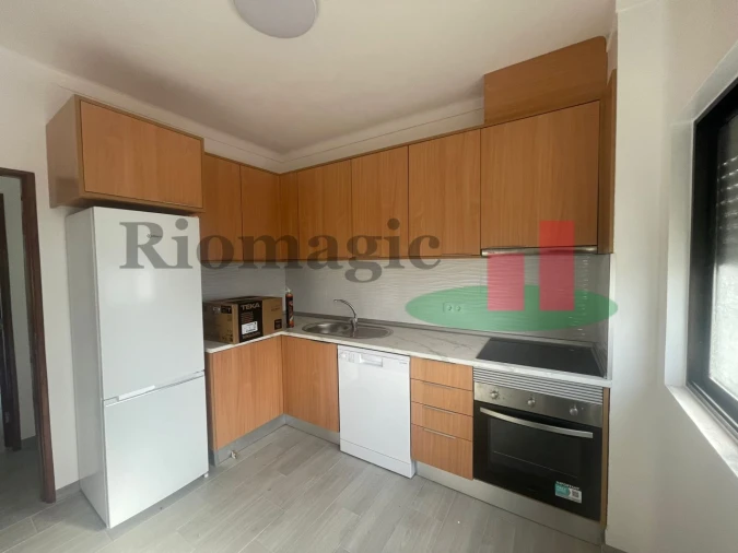 Moradia T2 para Venda em Rio Maior Foto 1