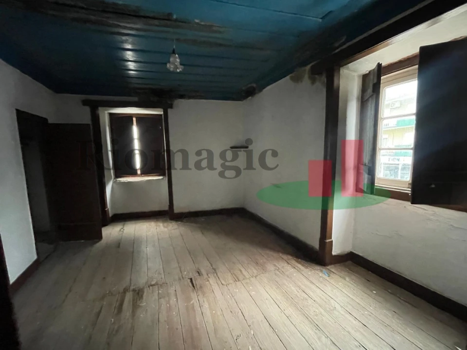 Prédio para Venda em Rio Maior Foto 3