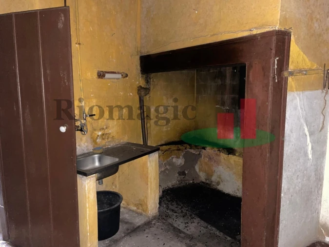 Prédio para Venda em Rio Maior Foto 10