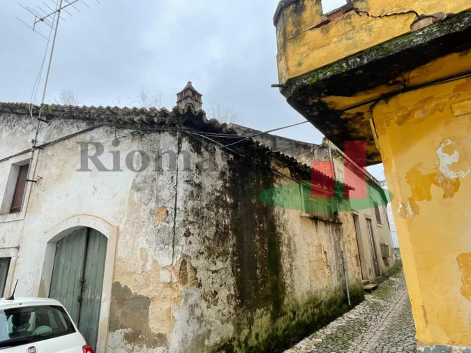 Prédio para Venda em Rio Maior Foto 16