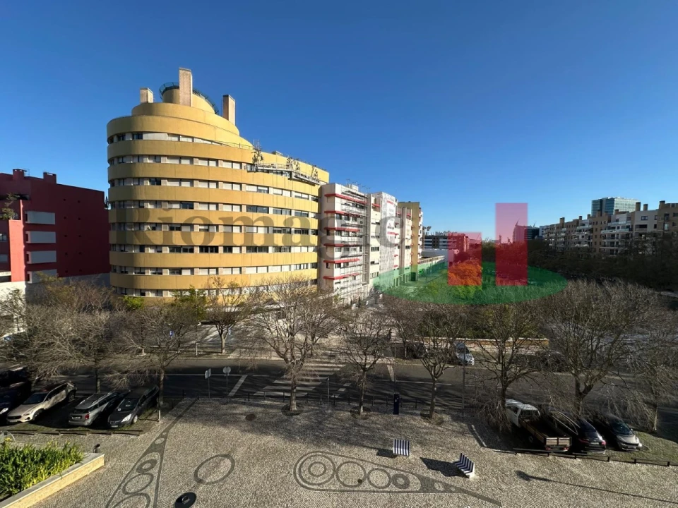 Apartamento T3 para Arrendamento em Parque das Nações Foto 25