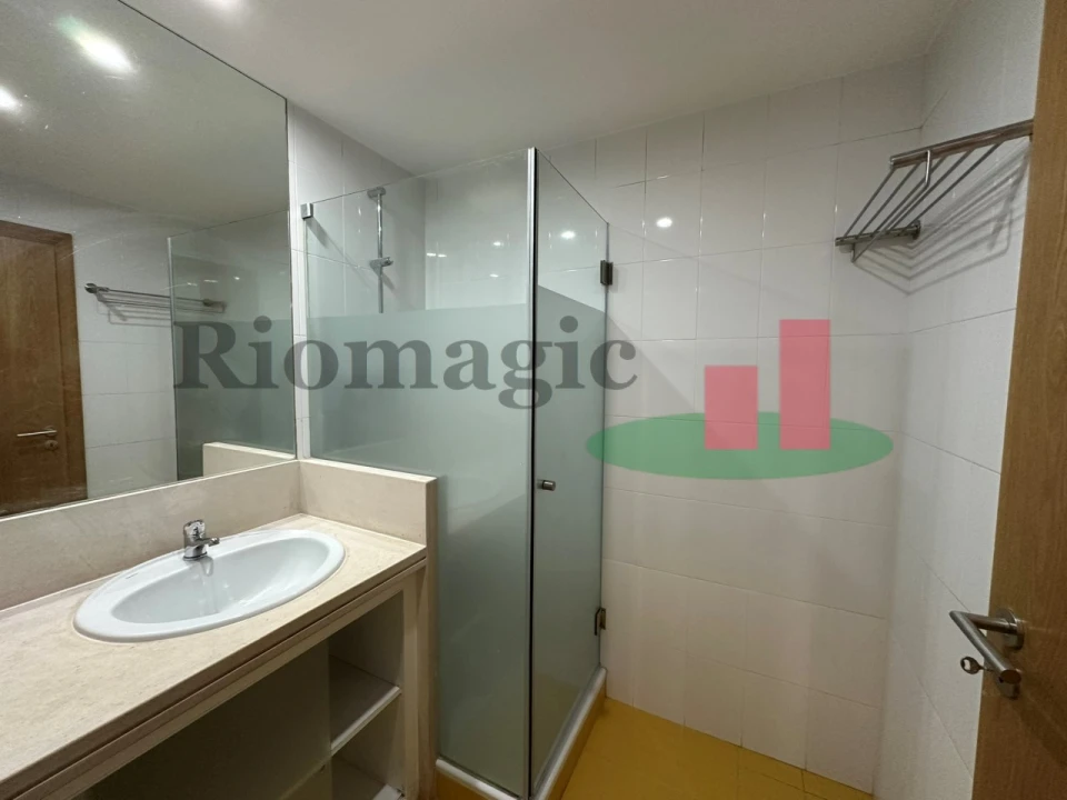 Apartamento T3 para Arrendamento em Parque das Nações Foto 18