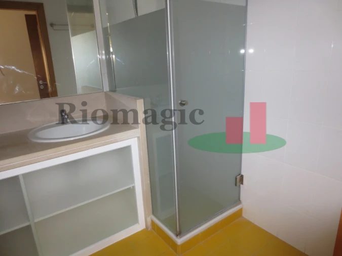 Apartamento T2 para Arrendamento em Parque das Nações Foto 10