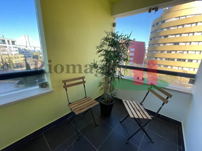 Apartamento T3 para Arrendamento em Parque das Nações Foto 5