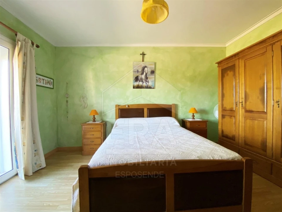 Moradia T3 para Venda em Geraz do Lima (Santa Maria, Santa Leocádia, Moreira), Deão Foto 12