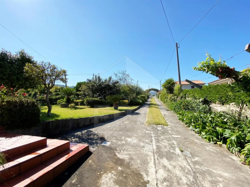 Moradia T3 para Venda em Geraz do Lima (Santa Maria, Santa Leocádia, Moreira), Deão Foto 26