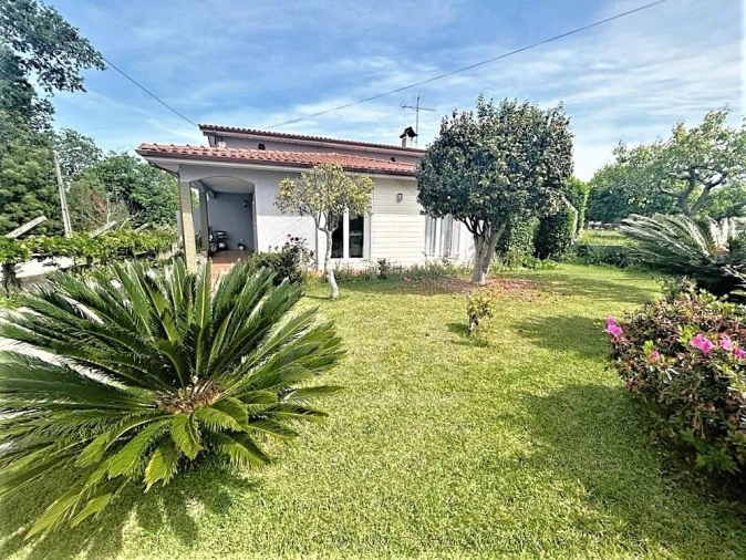 Moradia T3 para Venda em Geraz do Lima (Santa Maria, Santa Leocádia, Moreira), Deão