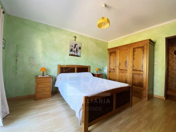 Moradia T3 para Venda em Geraz do Lima (Santa Maria, Santa Leocádia, Moreira), Deão Foto 11