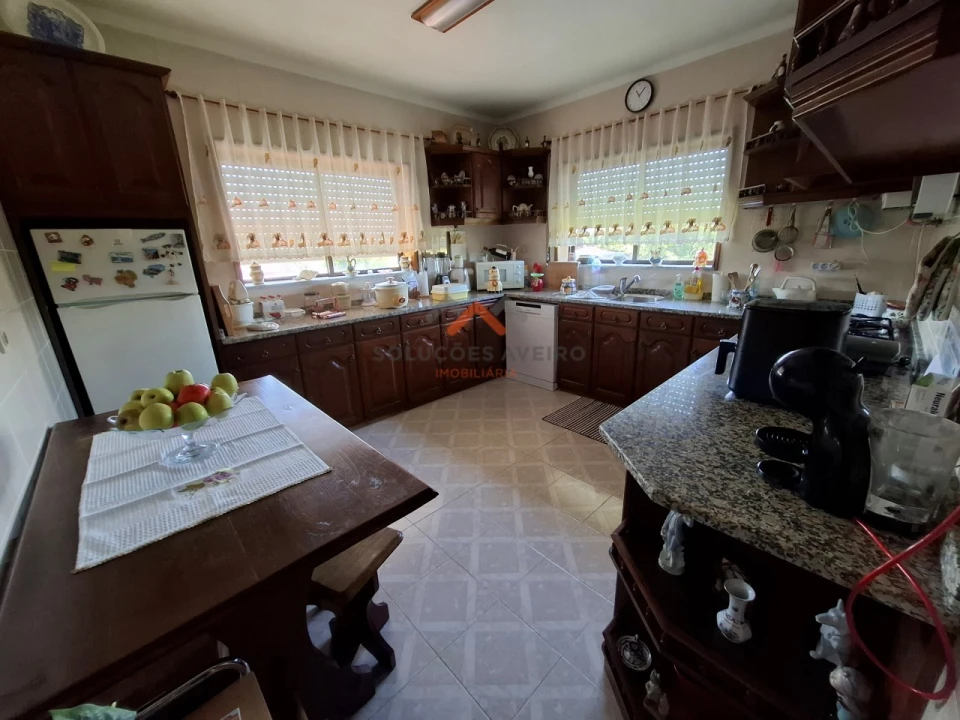 Moradia T3 para Venda em Oliveirinha Foto 18