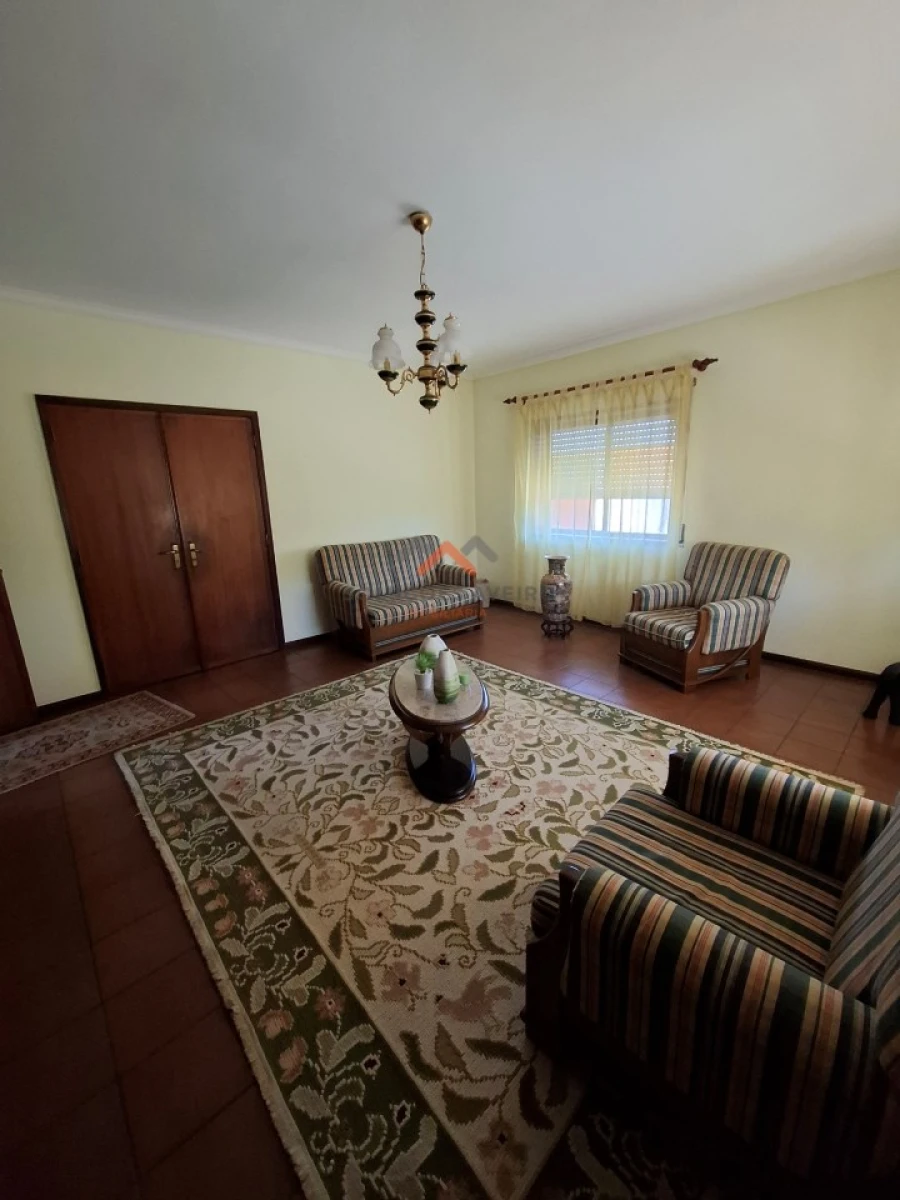 Moradia T3 para Venda em Oliveirinha Foto 60