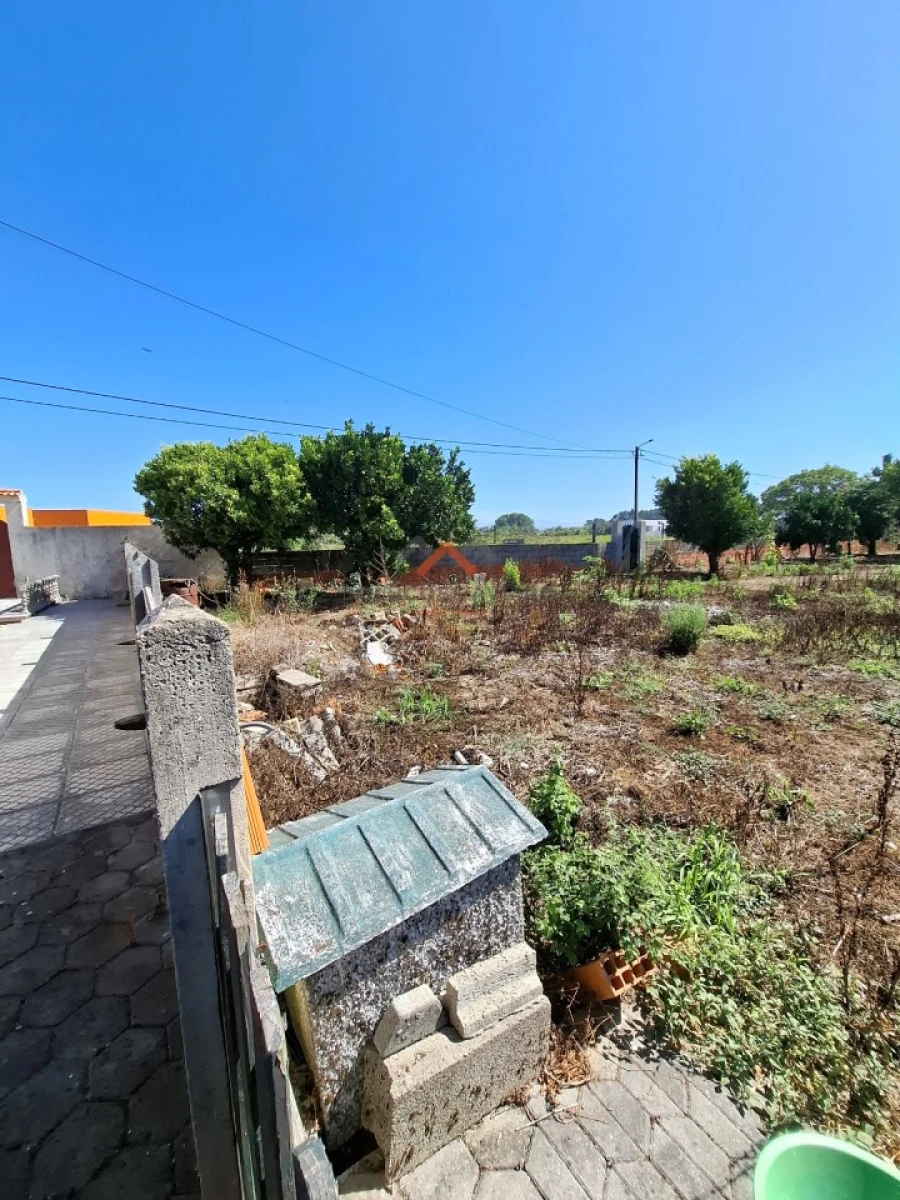 Moradia T3 para Venda em Oliveirinha Foto 78