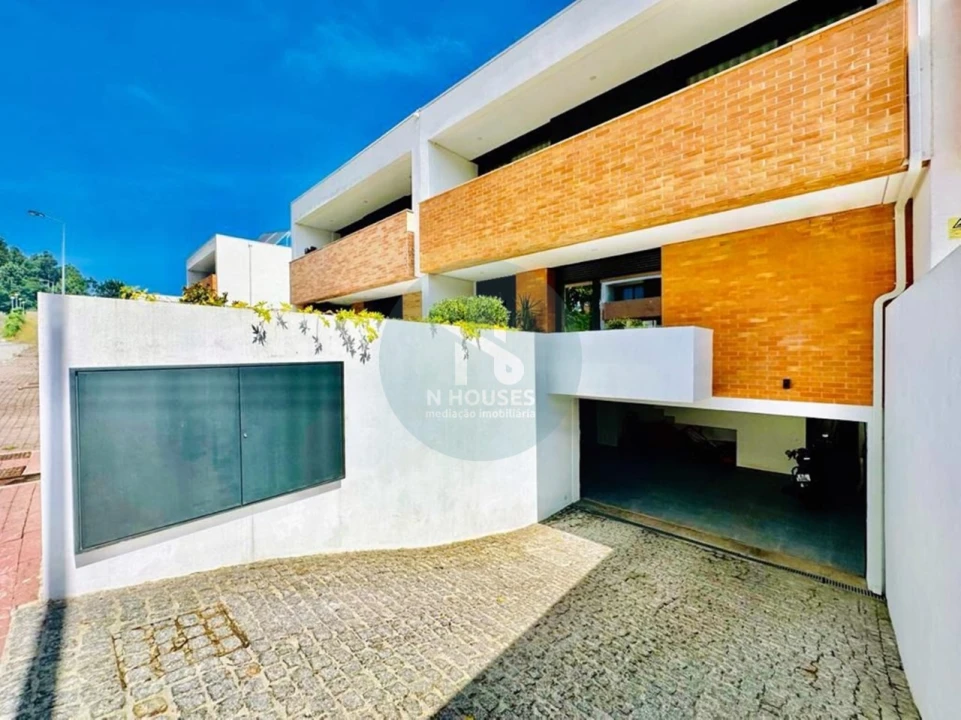 Moradia T3 para Venda em Palmeira Foto 8