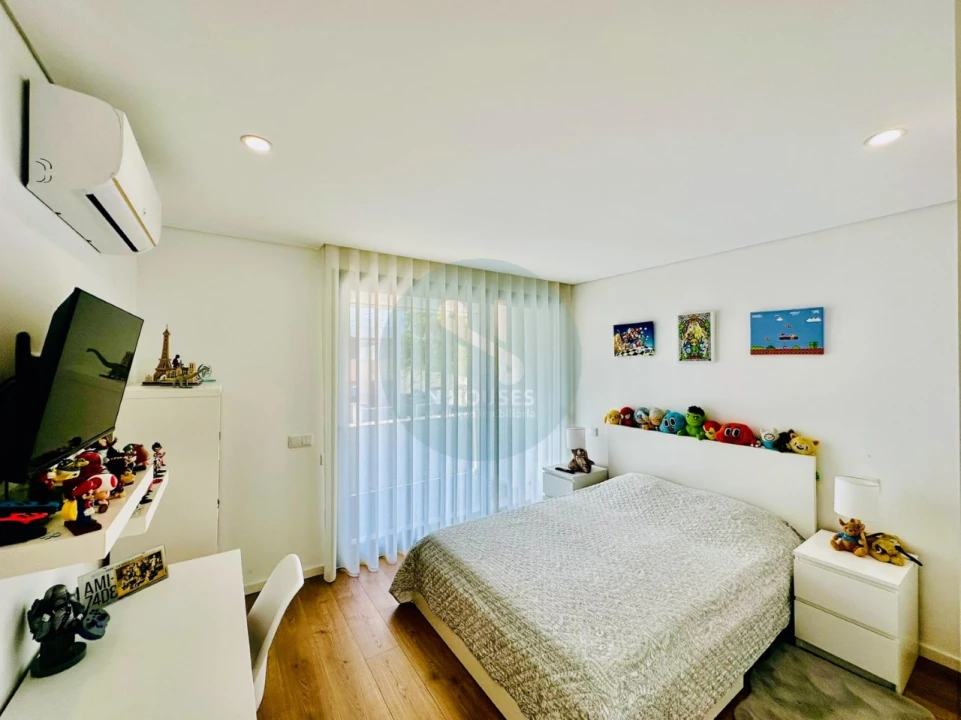 Moradia T3 para Venda em Palmeira Foto 15