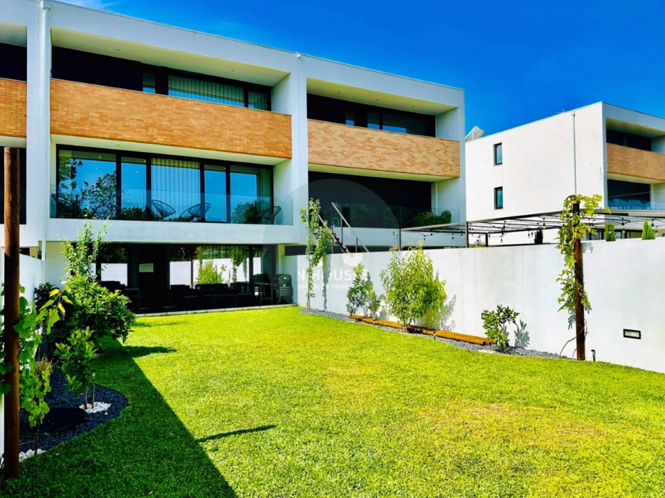 Moradia T3 para Venda em Palmeira Foto 6