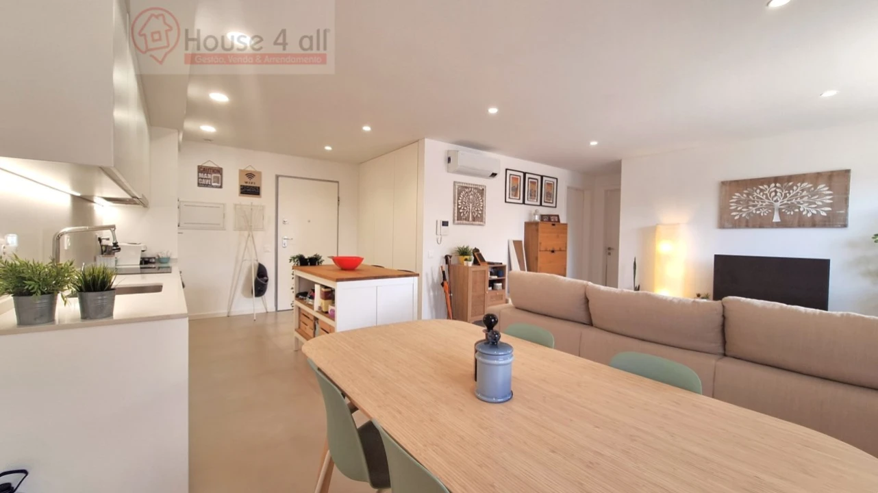 Apartamento T2 para Venda em Atouguia da Baleia Foto 1