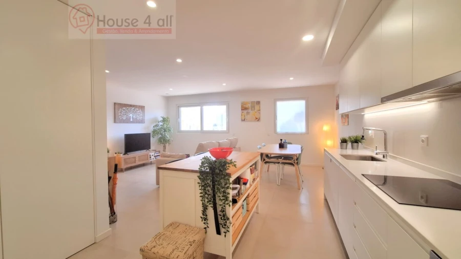 Apartamento T2 para Venda em Atouguia da Baleia Foto 4