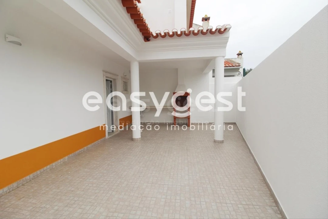 Moradia T4 para Venda em Ericeira Foto 27