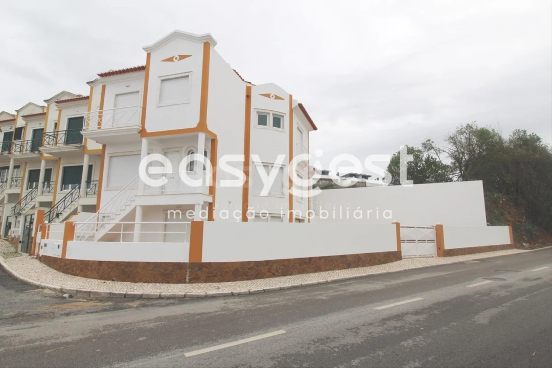 Moradia T4 para Venda em Ericeira Foto 30