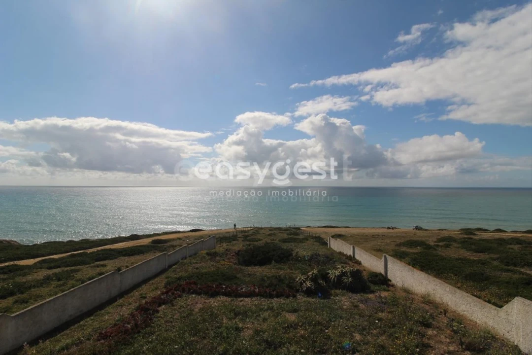Moradia T4 para Venda em São João das Lampas e Terrugem Foto 1